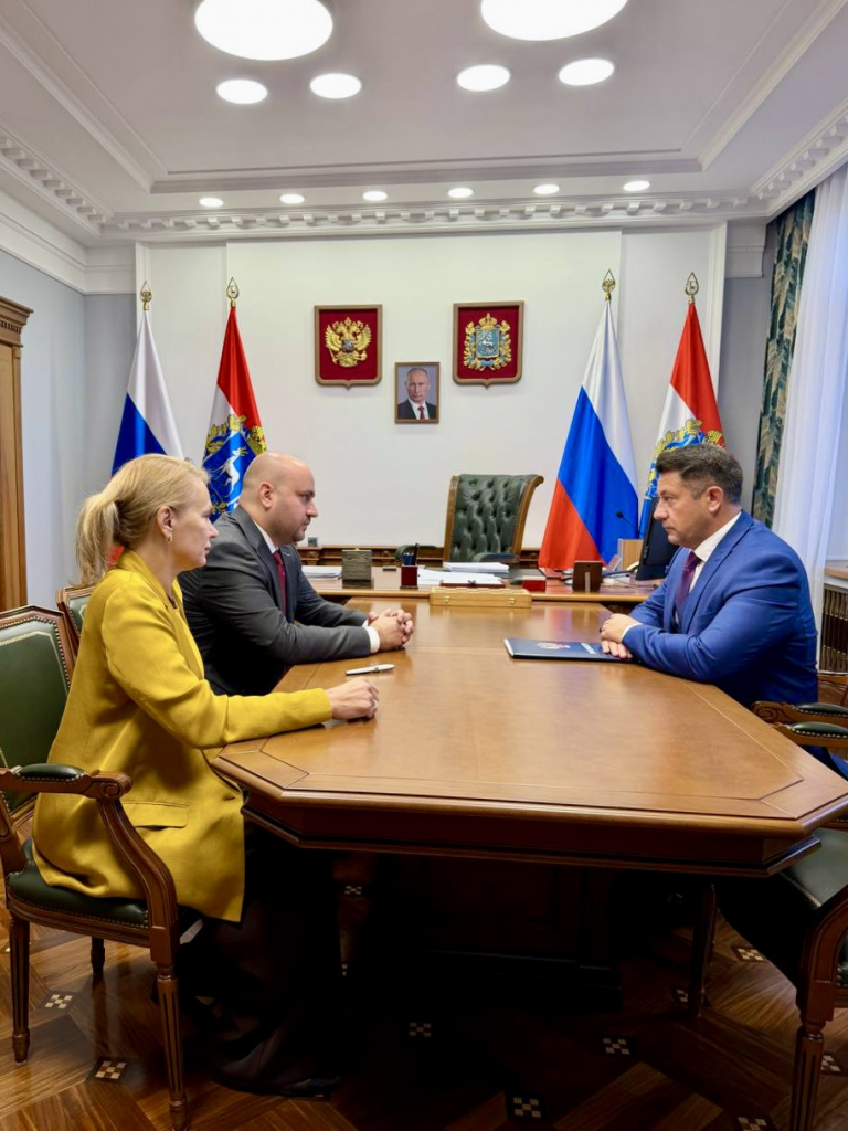 14_Встреча с губернатором1.jpg